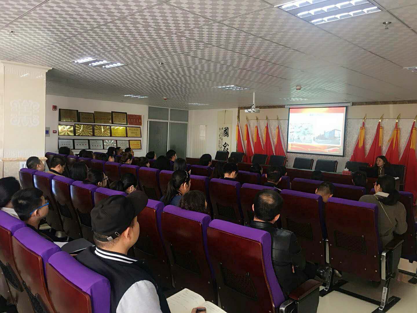 微信图片_20171103145038.jpg