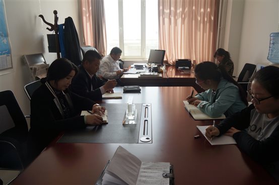 E:白雨6年图片四月.22两学一做学习会DSC02940.JPG