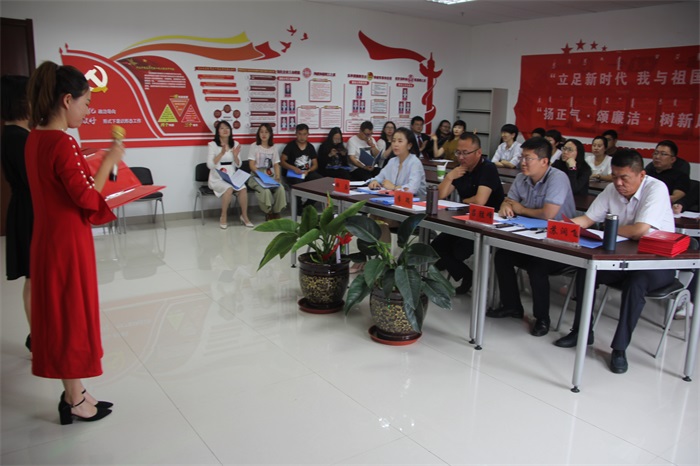 图为“书香康巴什 你好新时代”主题朗诵比赛现场.JPG