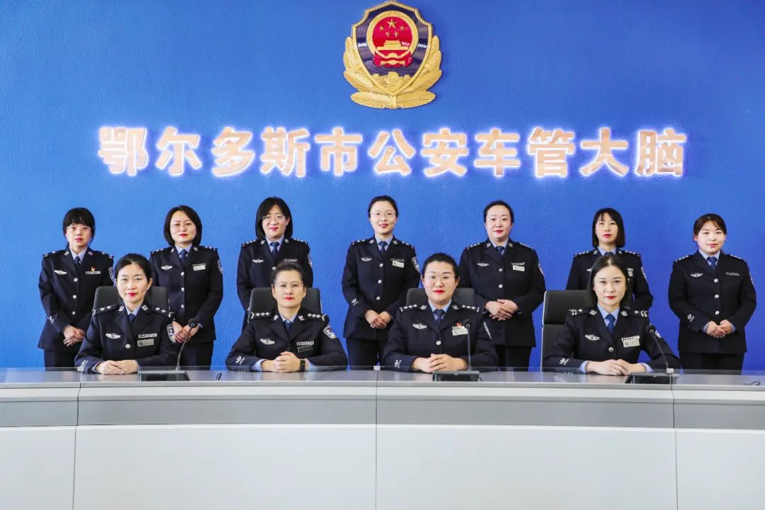 103.jpg